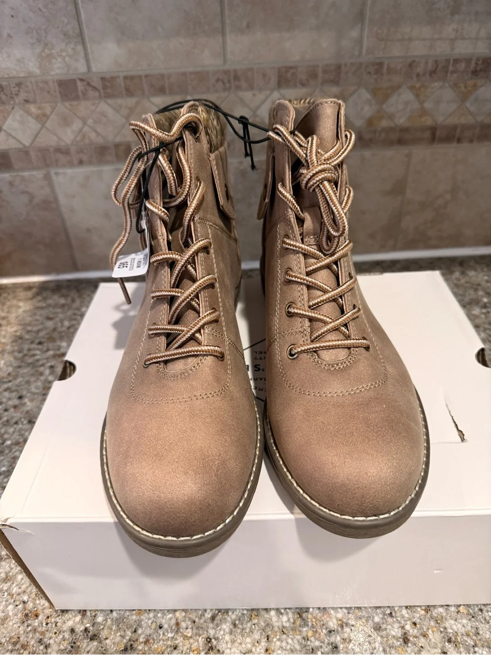 St. John’s Bay Shawn Natural Ankle Boots Size 11